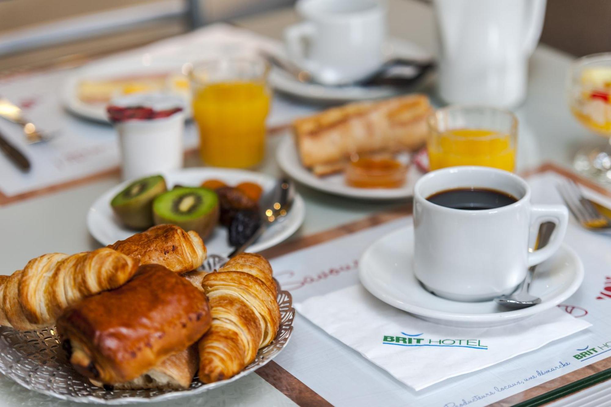 Brit Hotel Cahors - Le Valentre Εξωτερικό φωτογραφία